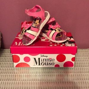 Minnie Mouse sandals